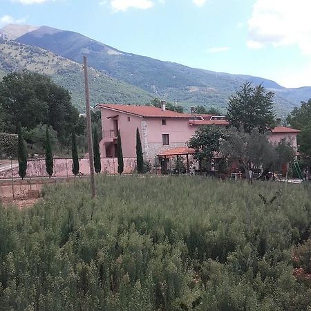 Agriturismo La Fattoria San Donato Val di Comino Buitenkant foto